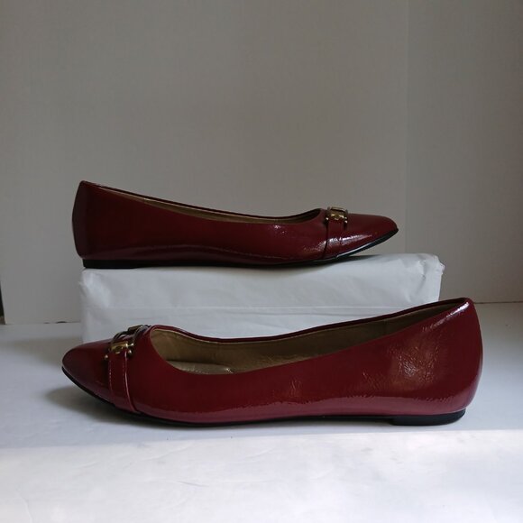 Burgundy Patent PointedToe Ballet Flats wth Burnished Gold Horsebit Buckle Sz11 - Picture 7 of 12